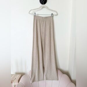 Aritzia Wilfred Free Cream Heather Lounge Pants - Retails for around $80